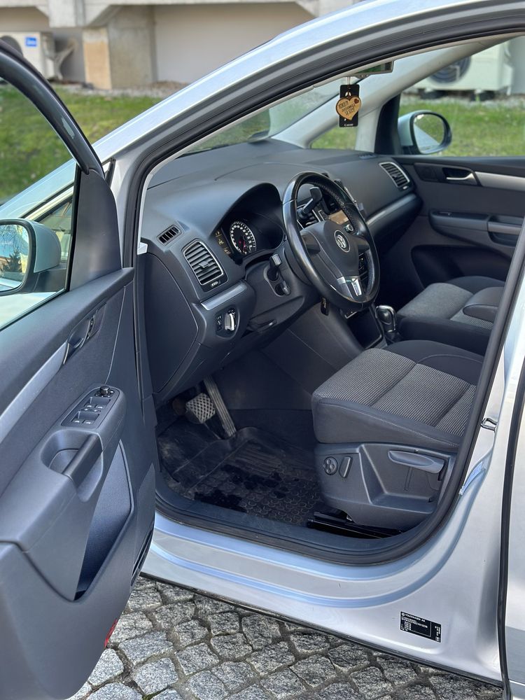 Volkswagen Sharan 2.0 TDI DSG, 7-osobowy, klima 3-strefowa