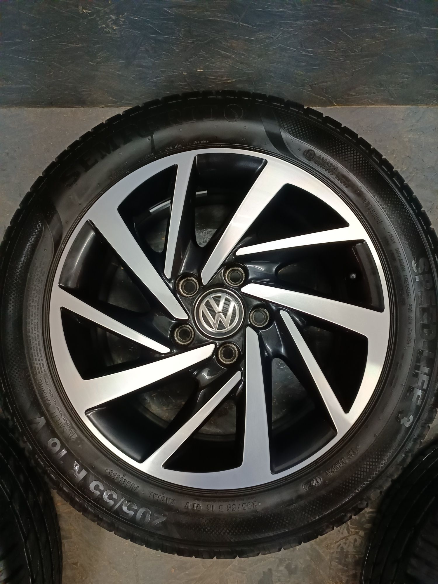 Диски VW R16 Woodstock Join Golf Passat Octavia 22 рік гума