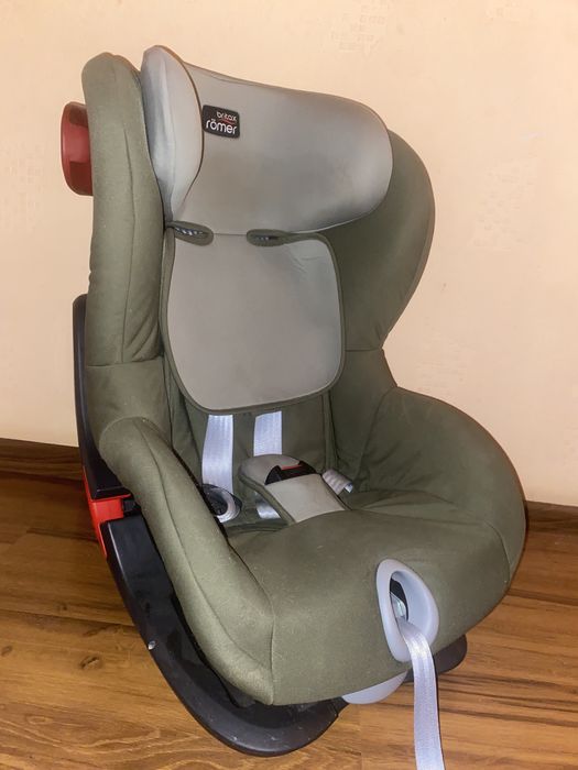 Продам Автокрісло Britax king II