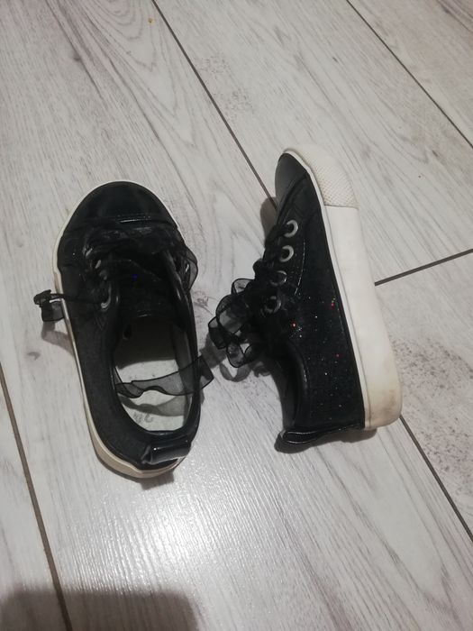 Buciki dla dziewczynki 24 buty dziewczęce trampki  czarne