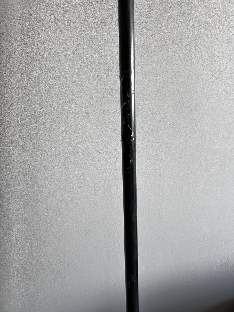 Czarny metalowy karnisz pojedynczy 240 cm