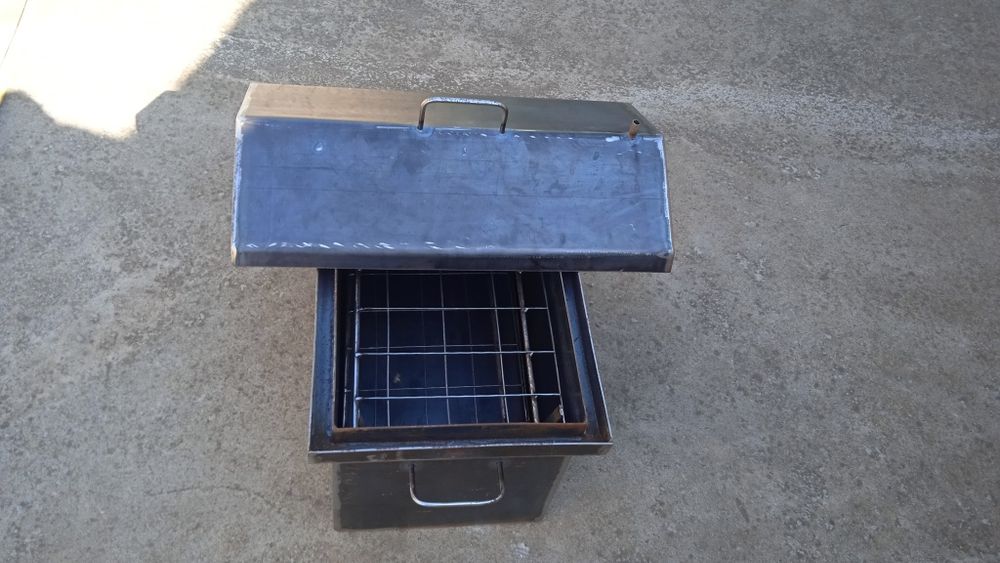 Товщина стінки 2 мм. Коптильня на 2 яруси