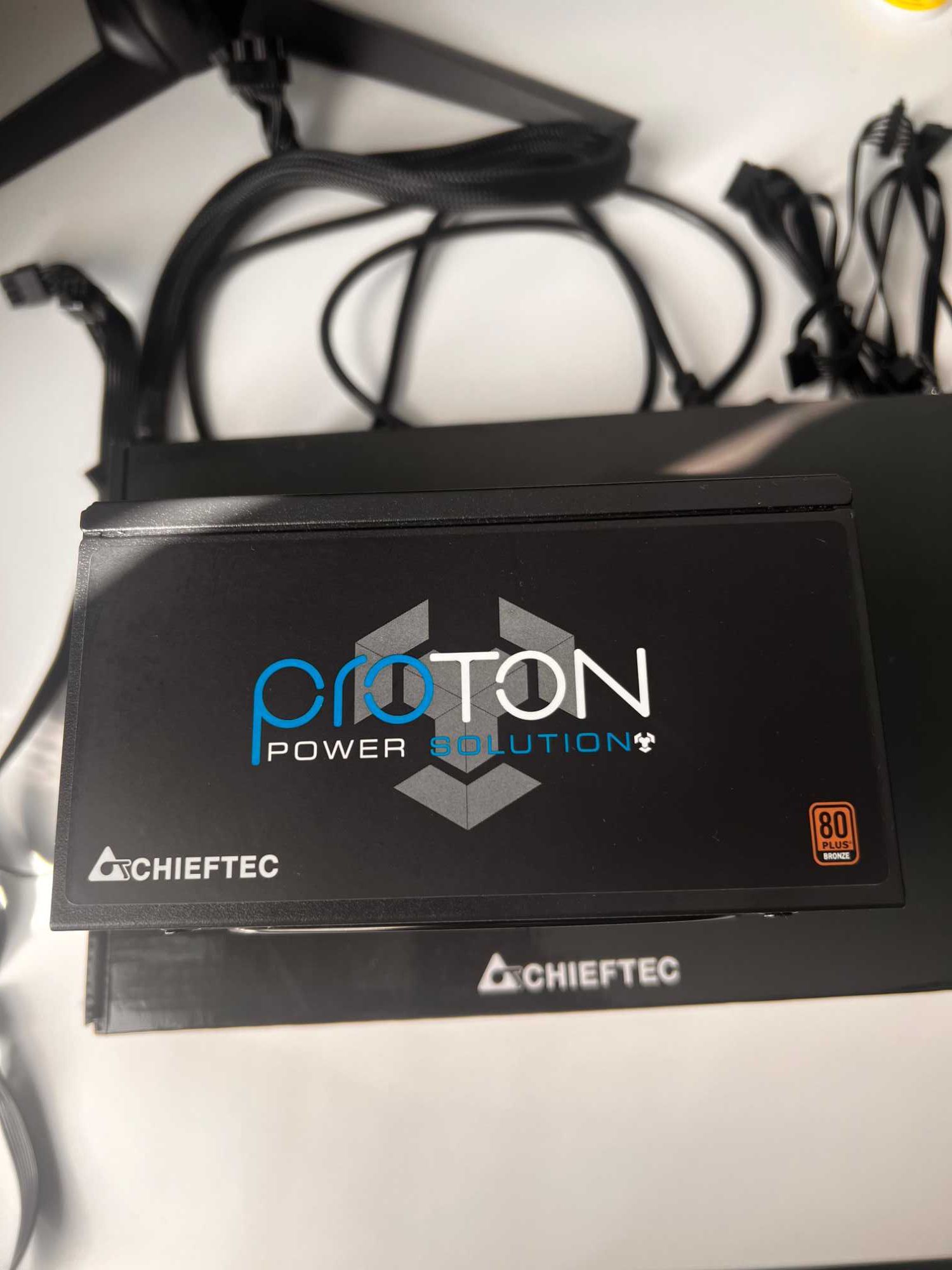 Chieftec Proton BDF 750C 750 W 80+ Bronze (kupiony 09.2023)