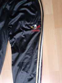 Adidas spodnie dresowe S