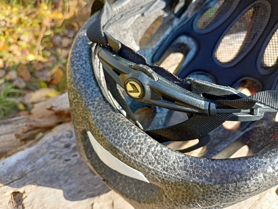 Kask rowerowy Kellys KLS Blaze w rozmiarze M/L