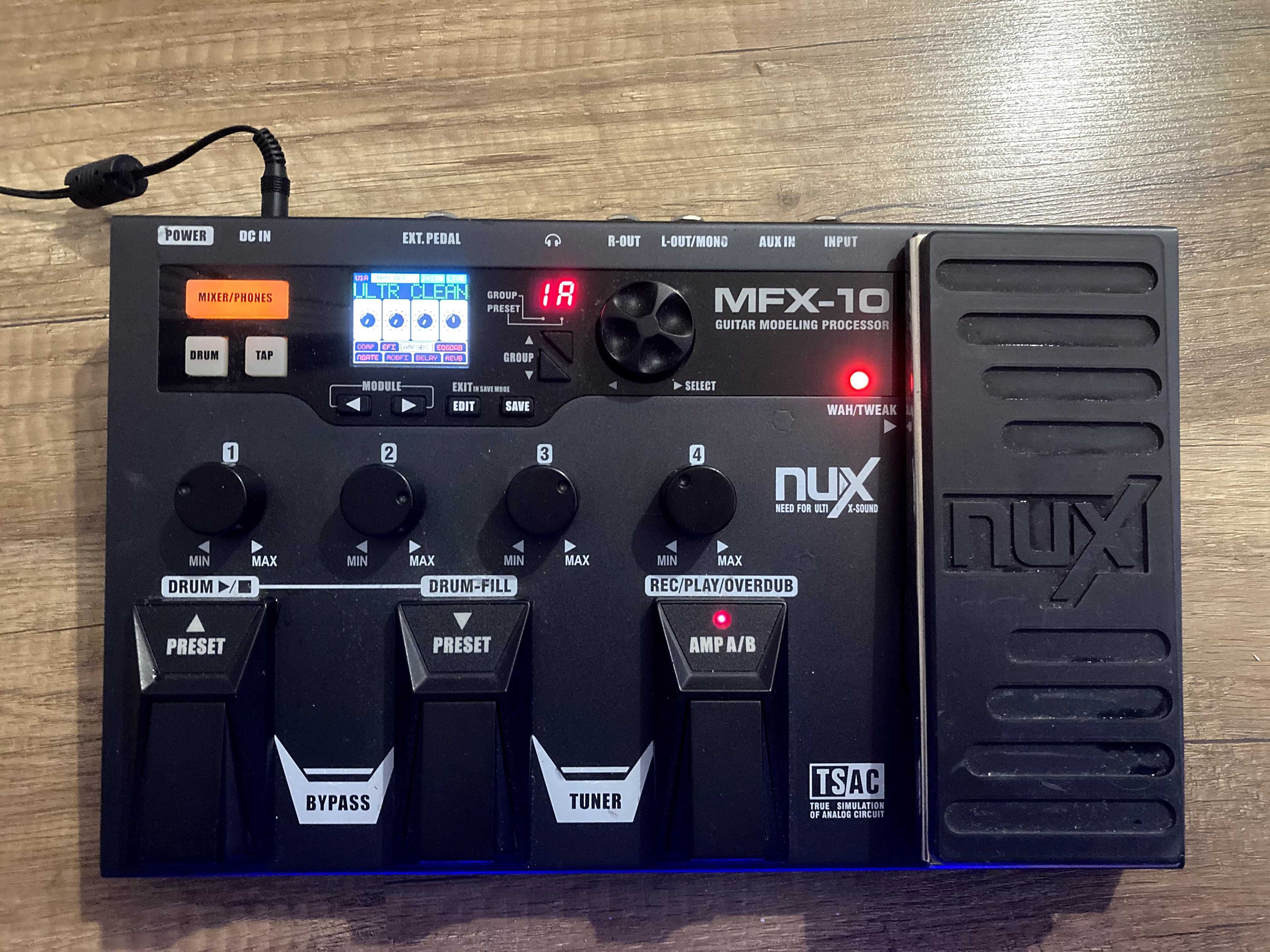 Nux MFX-10 Multiefekt Gitarowy