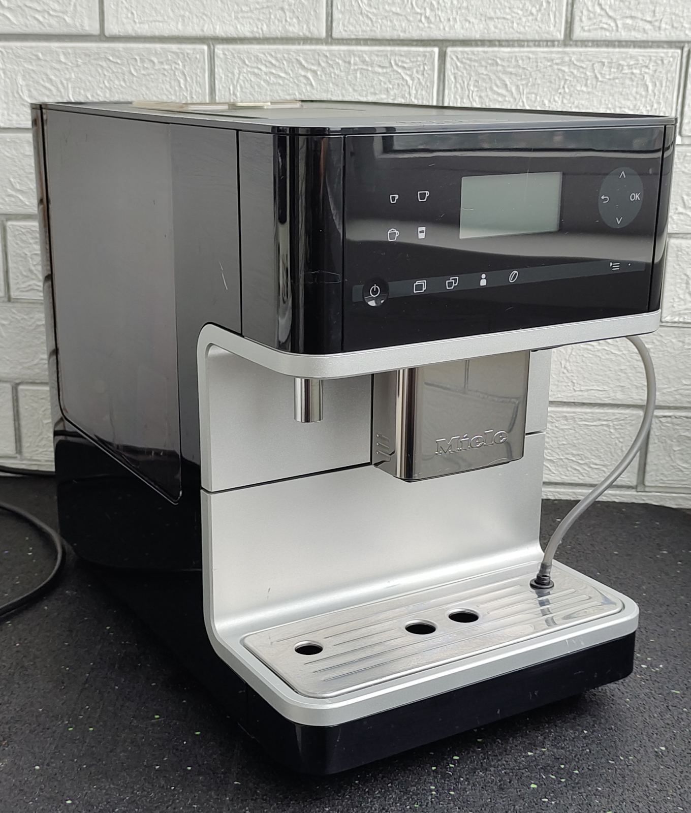Miele CM 6300 Кавомашина