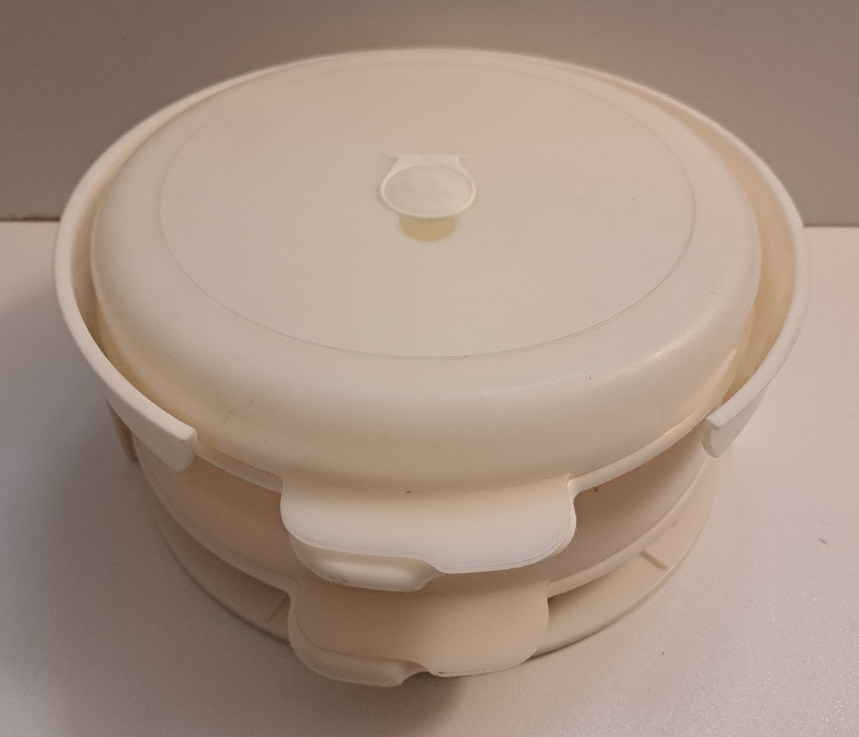 2 pojemniki plastikowe na lunch obiadowe do mikrofali prl