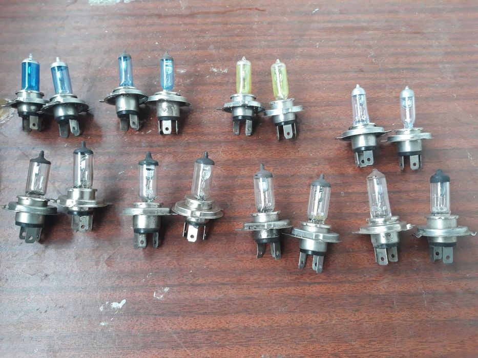 Продам лампочки в фары 12v