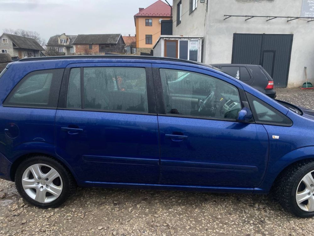 Opel Zafira 1.8.