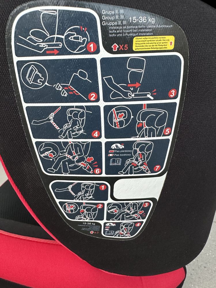 Fotellik Caretero Huggi ISOFIX 15-36 kg czerwony