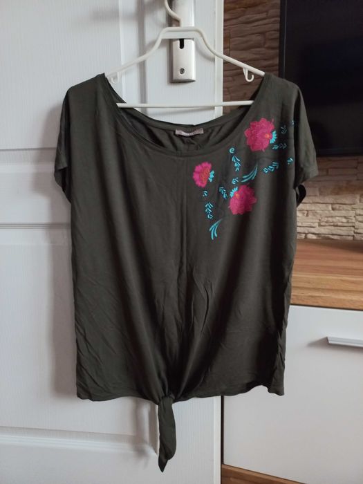 Sprzedam bluzkę rozm.L