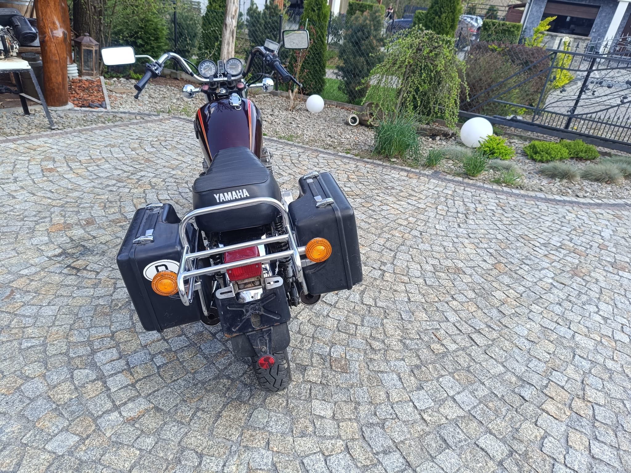 Motocykl Yamaha XS 750 US Custom