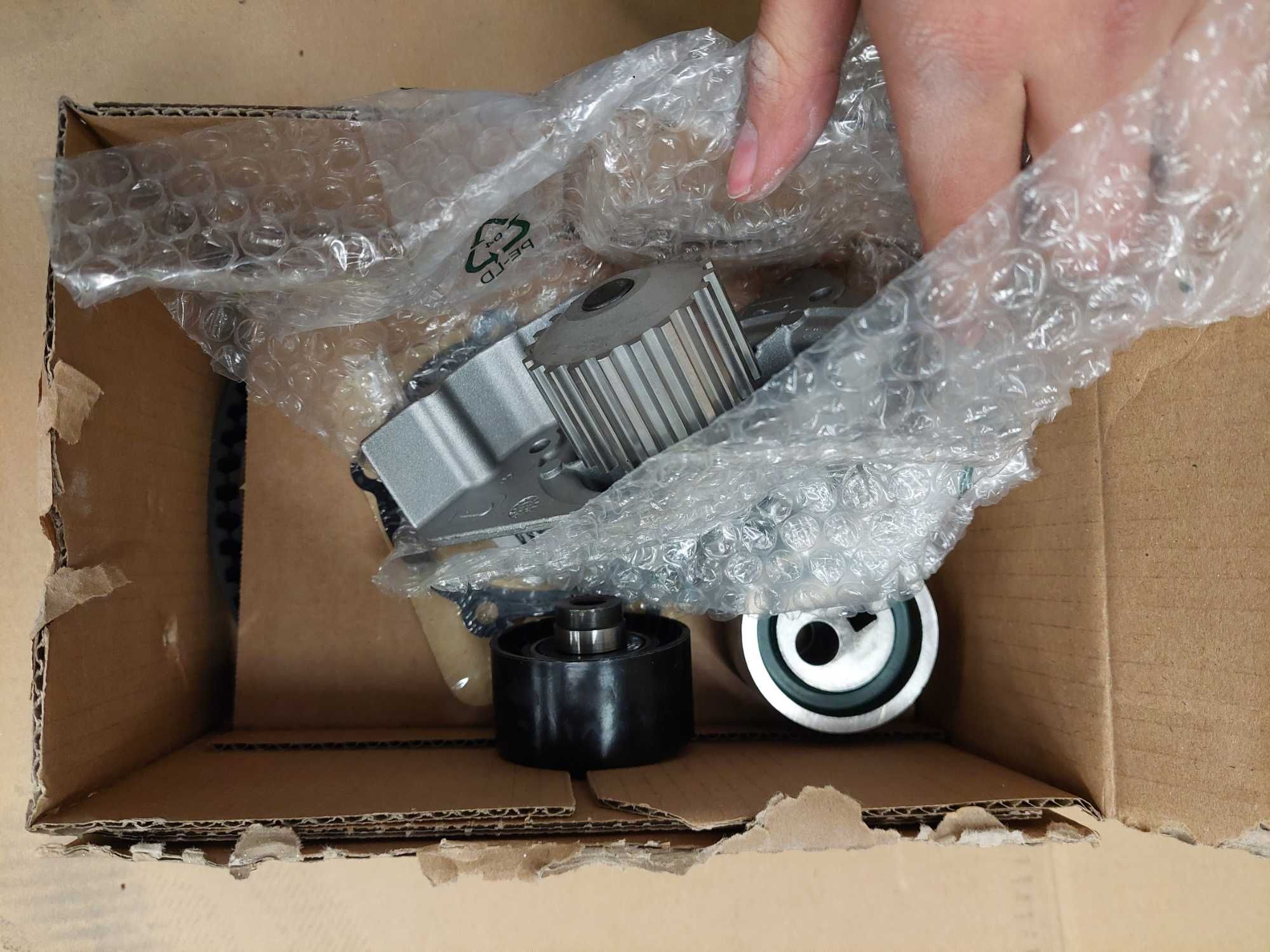 Kit distribuição + bomba água
