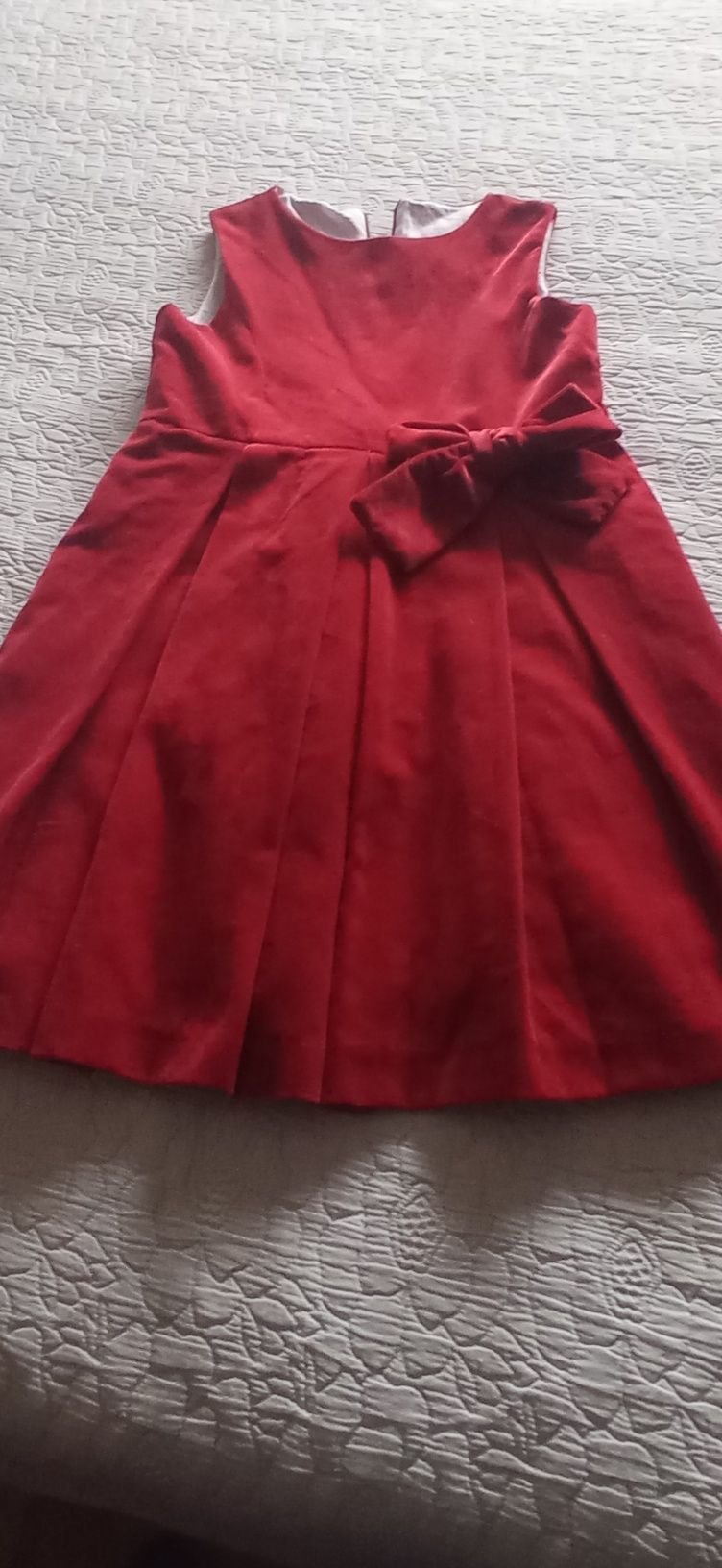 Vestido em veludo com laço idade 8 anos