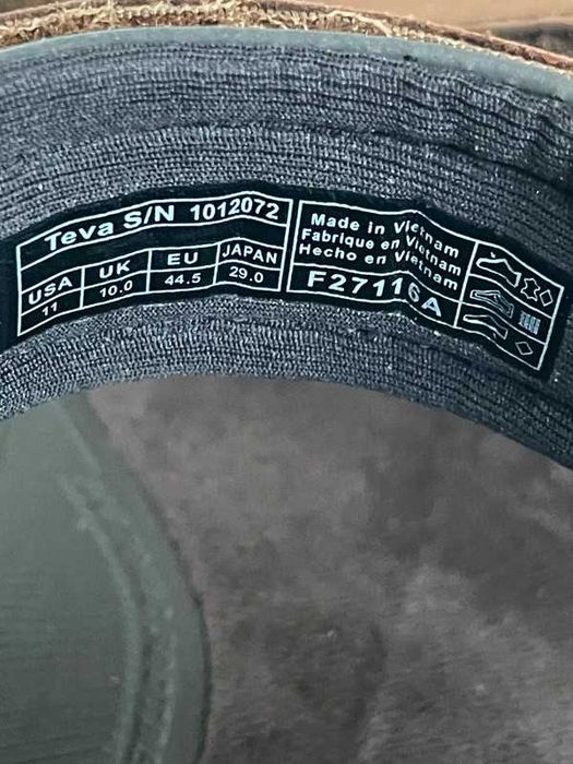 Sandały marki Teva Terra Fi Lite Leather ecco rozmiar 44,5