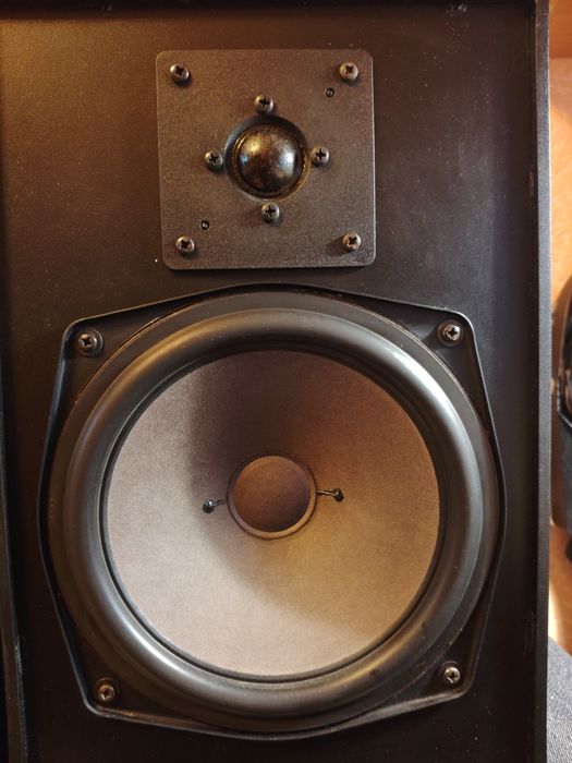Акустика Revox Studio 3