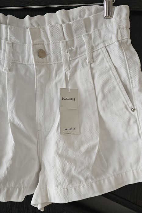 03  wyprzedaż Reserved Białe spodenki szorty damskie r.38