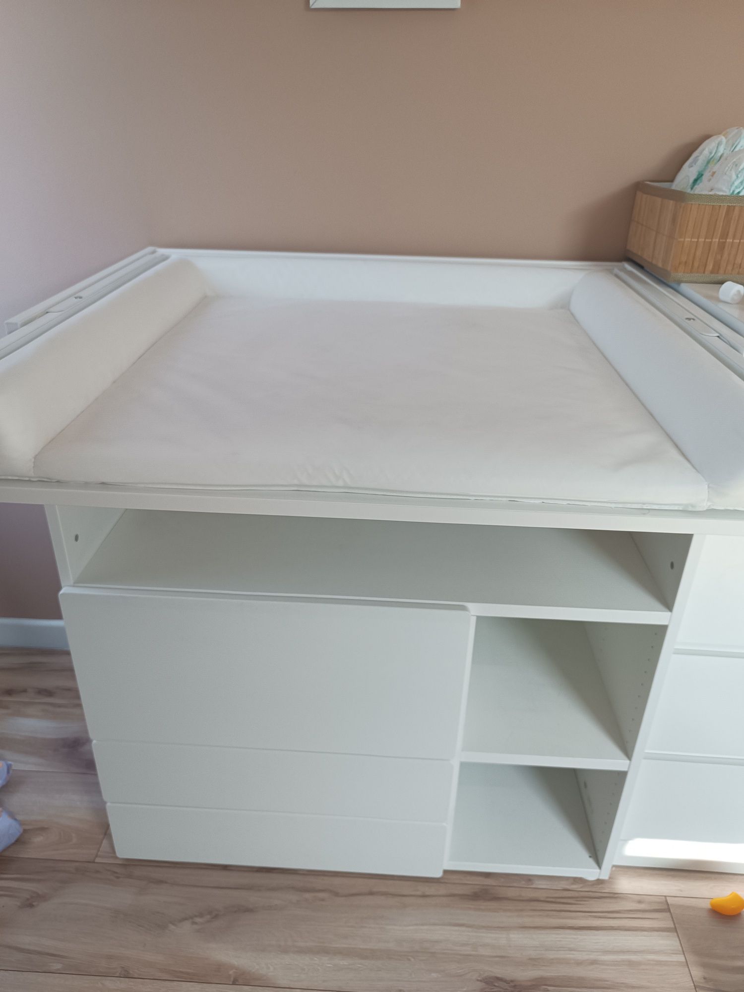Przewijak komoda Smastad Ikea