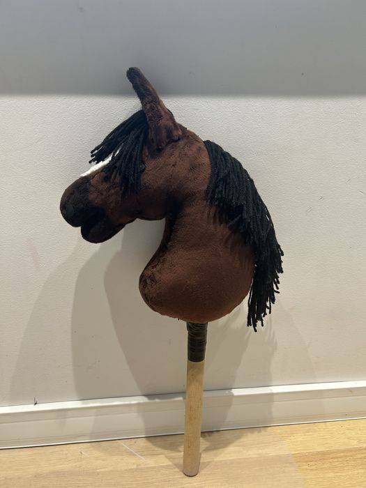 Hobby horse brązowy