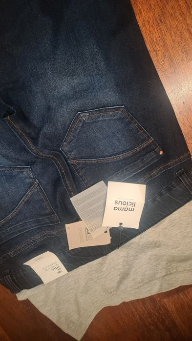 Джинси для вагітних