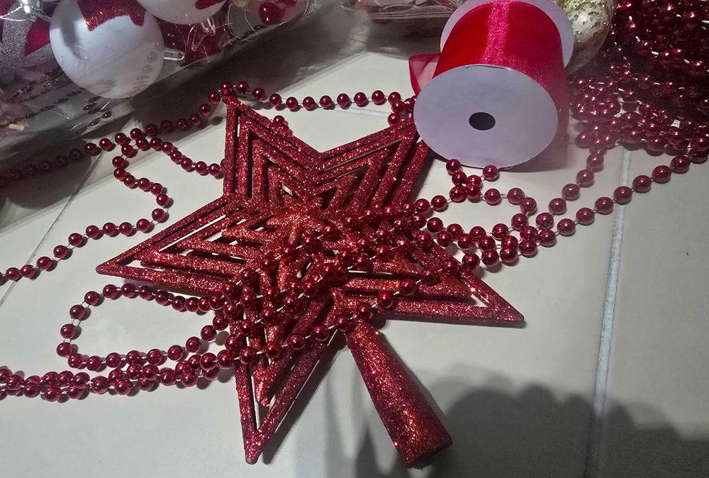 Ozdoby świąteczne bombki łańcuch gwiazda wstążka