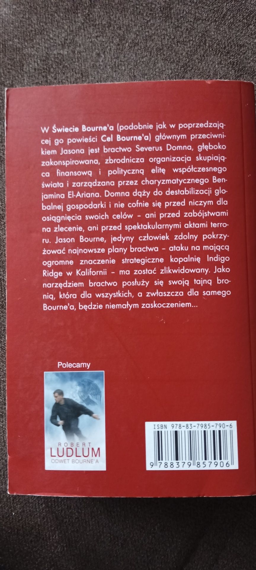 Robert Ludlum "Świat Bourne'a"