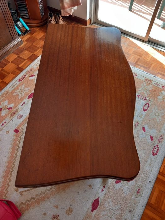Mesa de Jogo e Aparador!