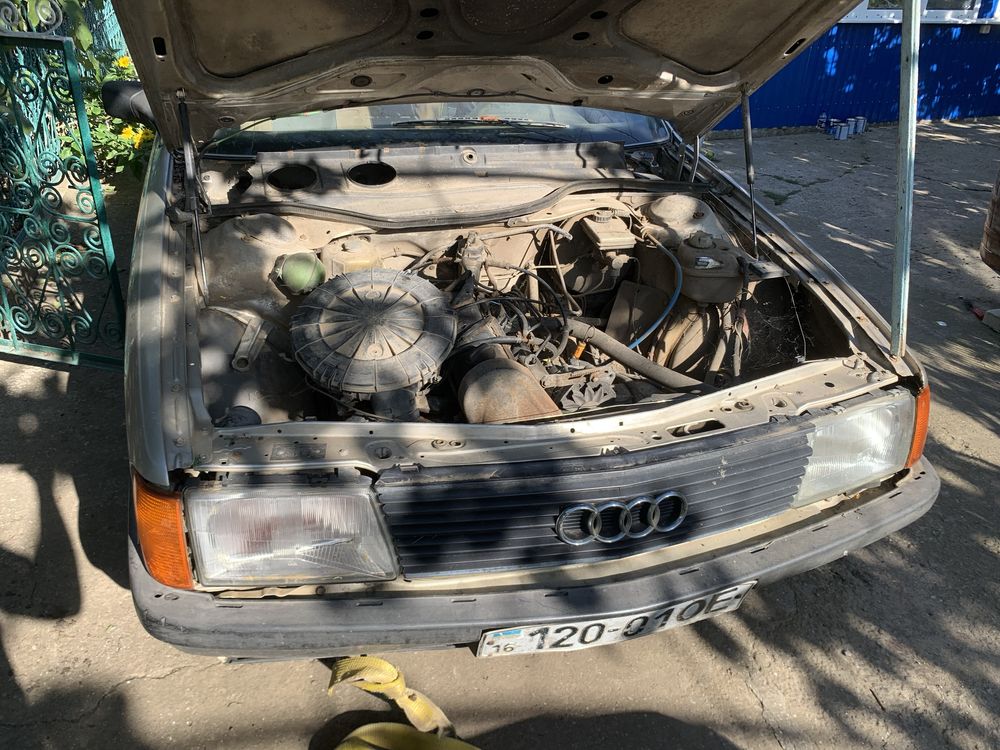 Разбор Audi 100 С3 1,8 1988