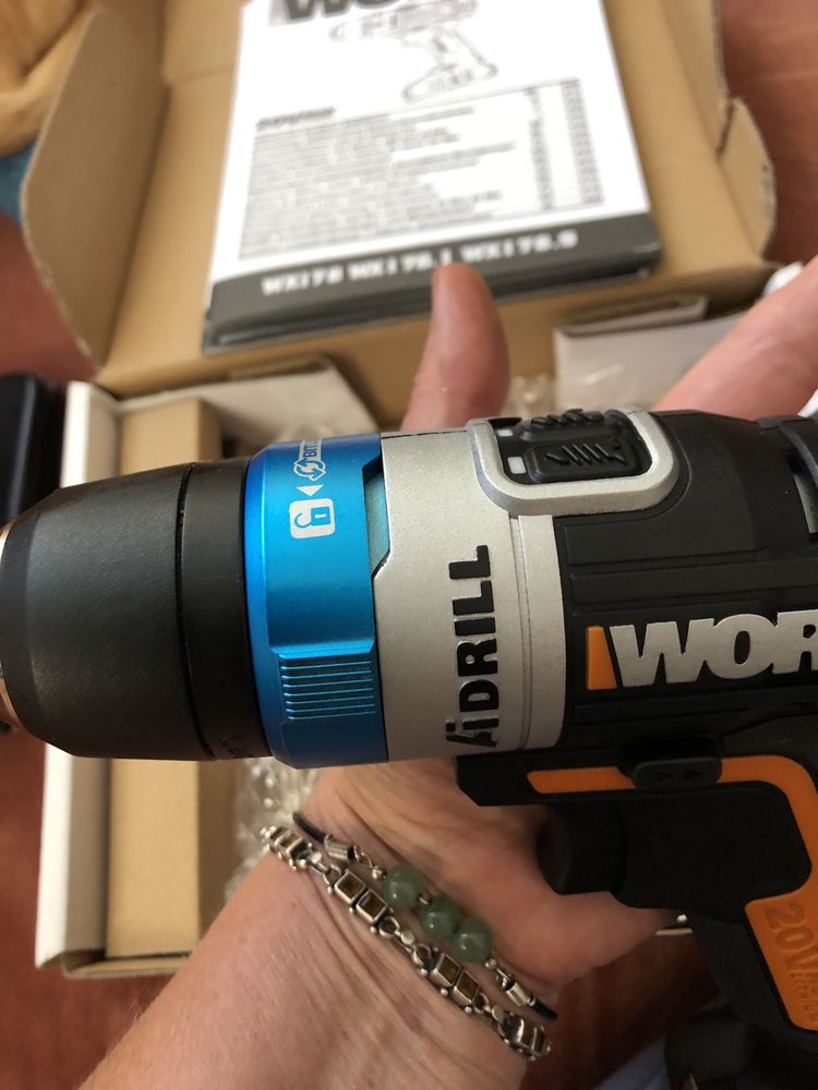 Wkrętarka inteligentna WORX 20V. WX178.9