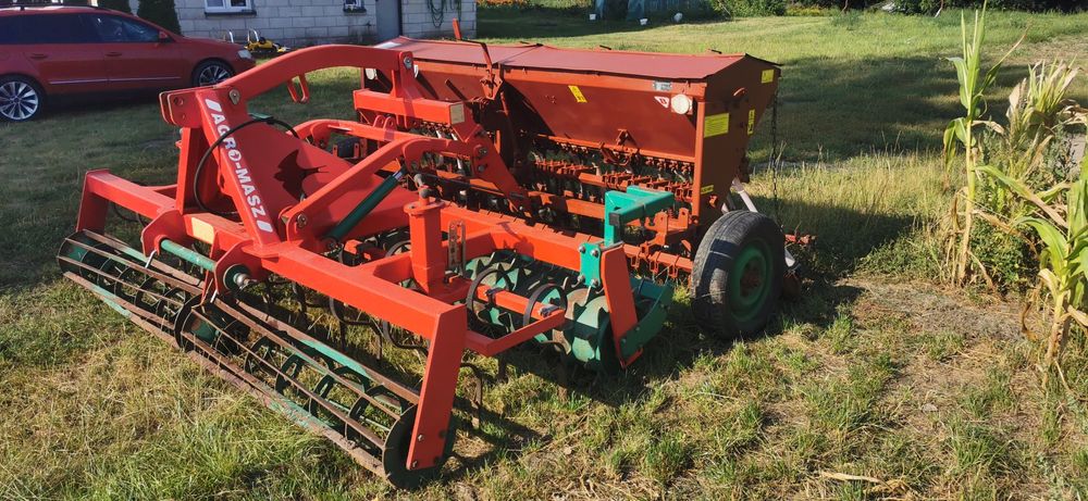 Agregat uprawowo siewny AGROMASZ + siewnik Poznaniak 3m