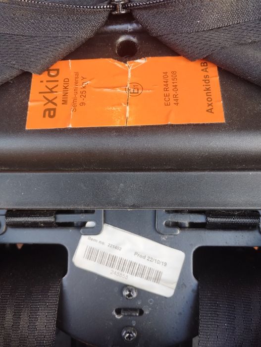 Fotelik samochodowy Axkid minikid