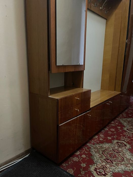 Прихожая советская период начало 80-х