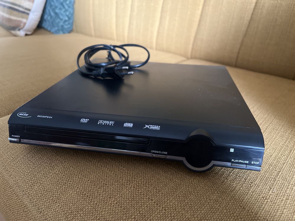 Odtwarzacz dvd Elta 8853mpeg4