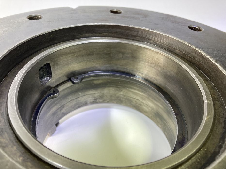 Piasta obudowa łożyska bębna rotor nożowy CLAAS JAGUAR