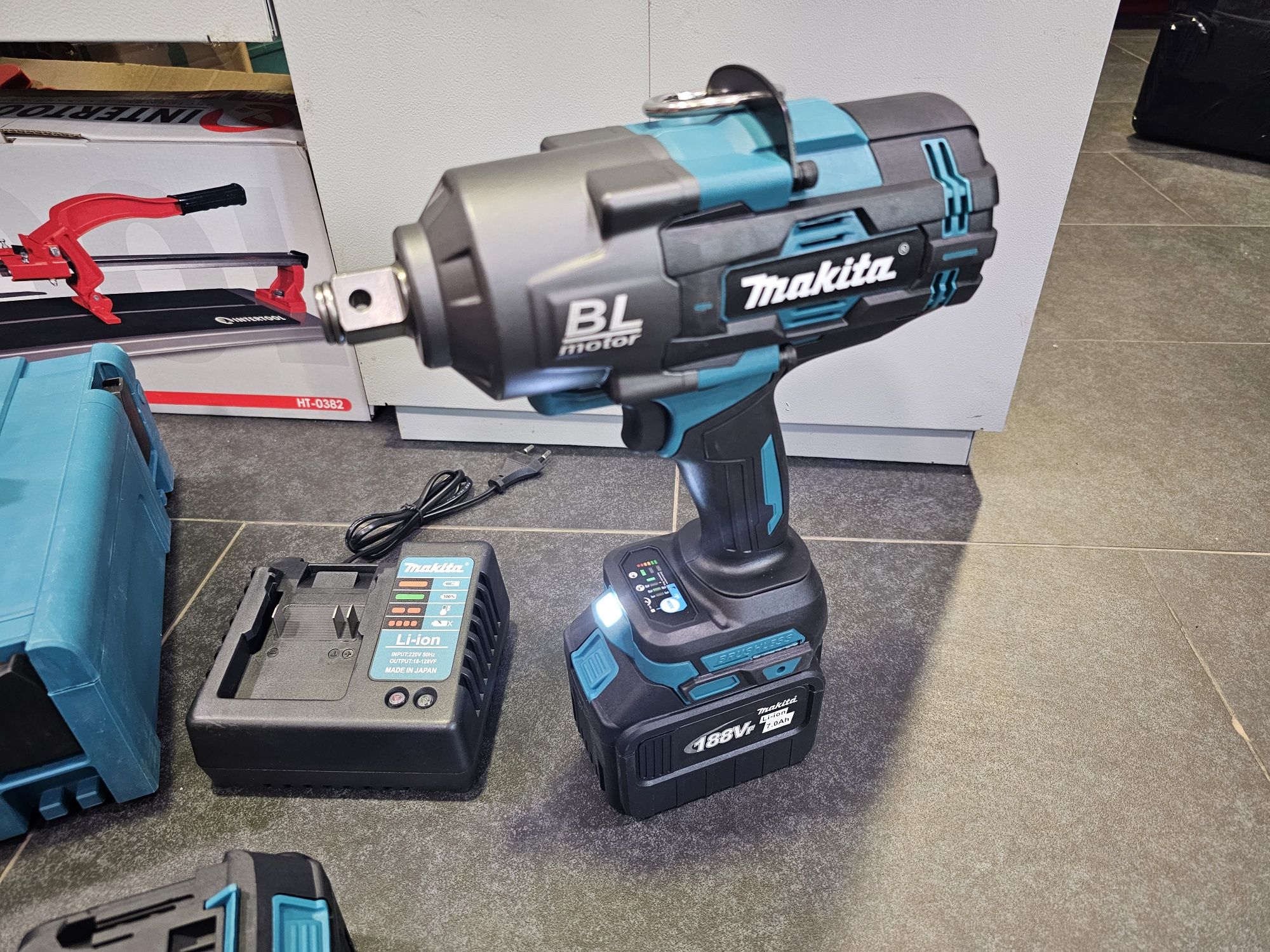 Гайковерт 2100Nm Makita +2шт АКБ 7.0Ah Кейс Бесщеточный аккумуляторный