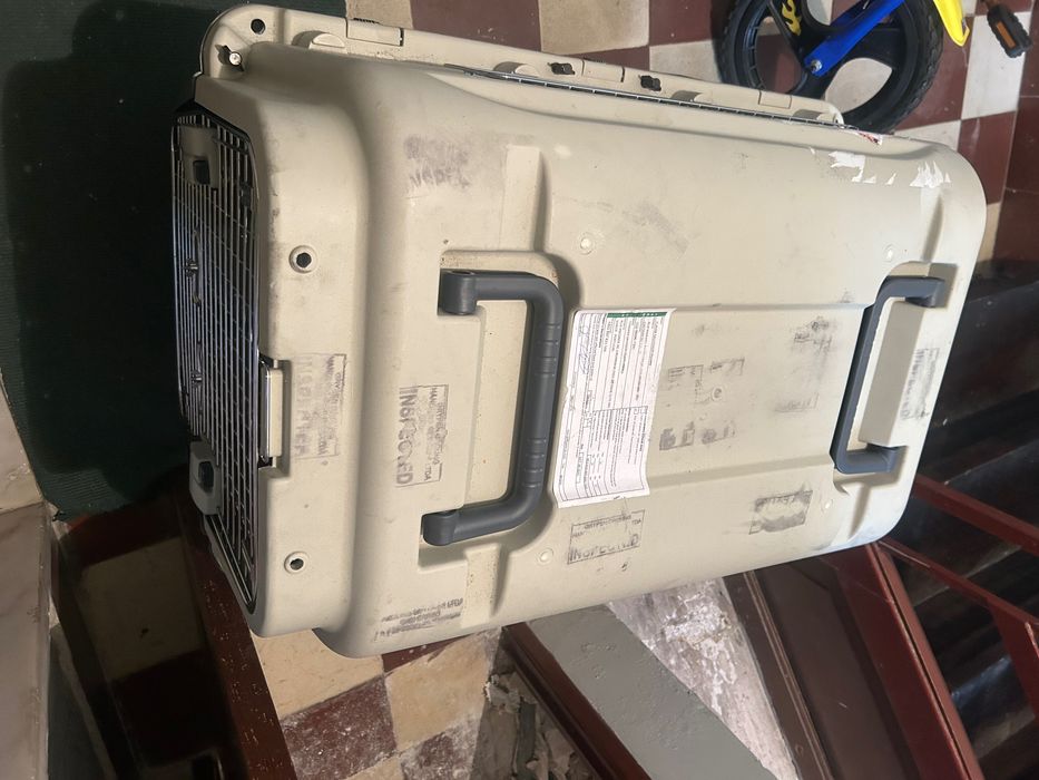 Caixa de transporte para cão 80x64 cm