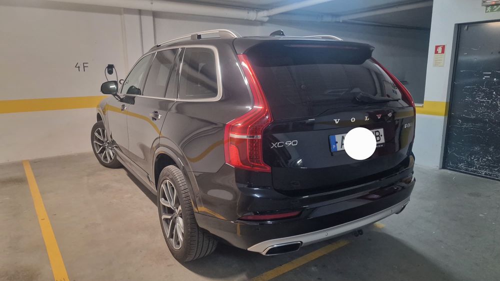 Volvo XC90 T8 Plug-in Hybrid