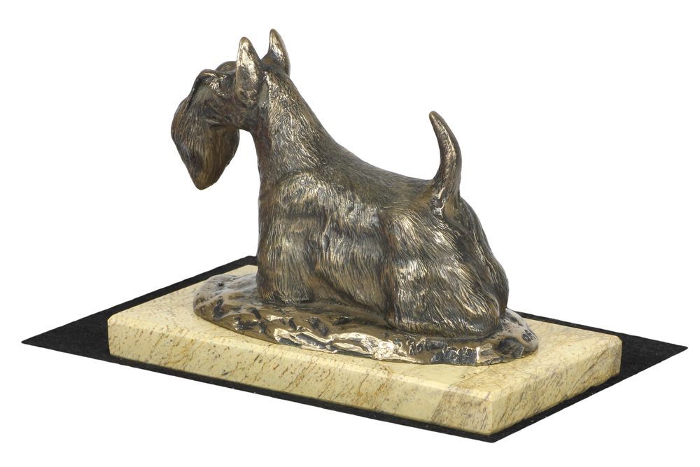 Terier szkocki statuetka na piaskowym kamieniu Art-Dog