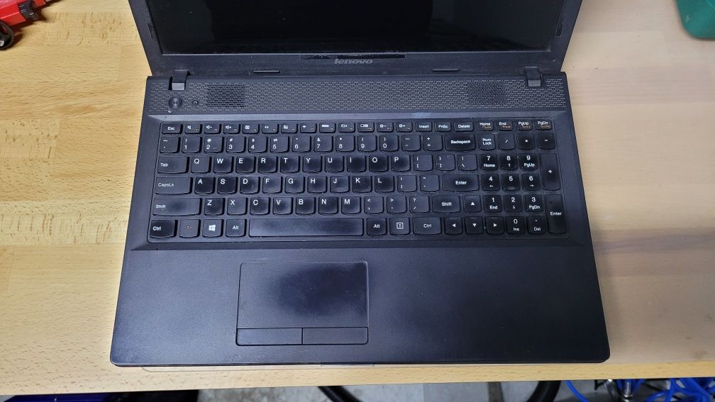 Laptop Lenovo intel i3 4gb RAM