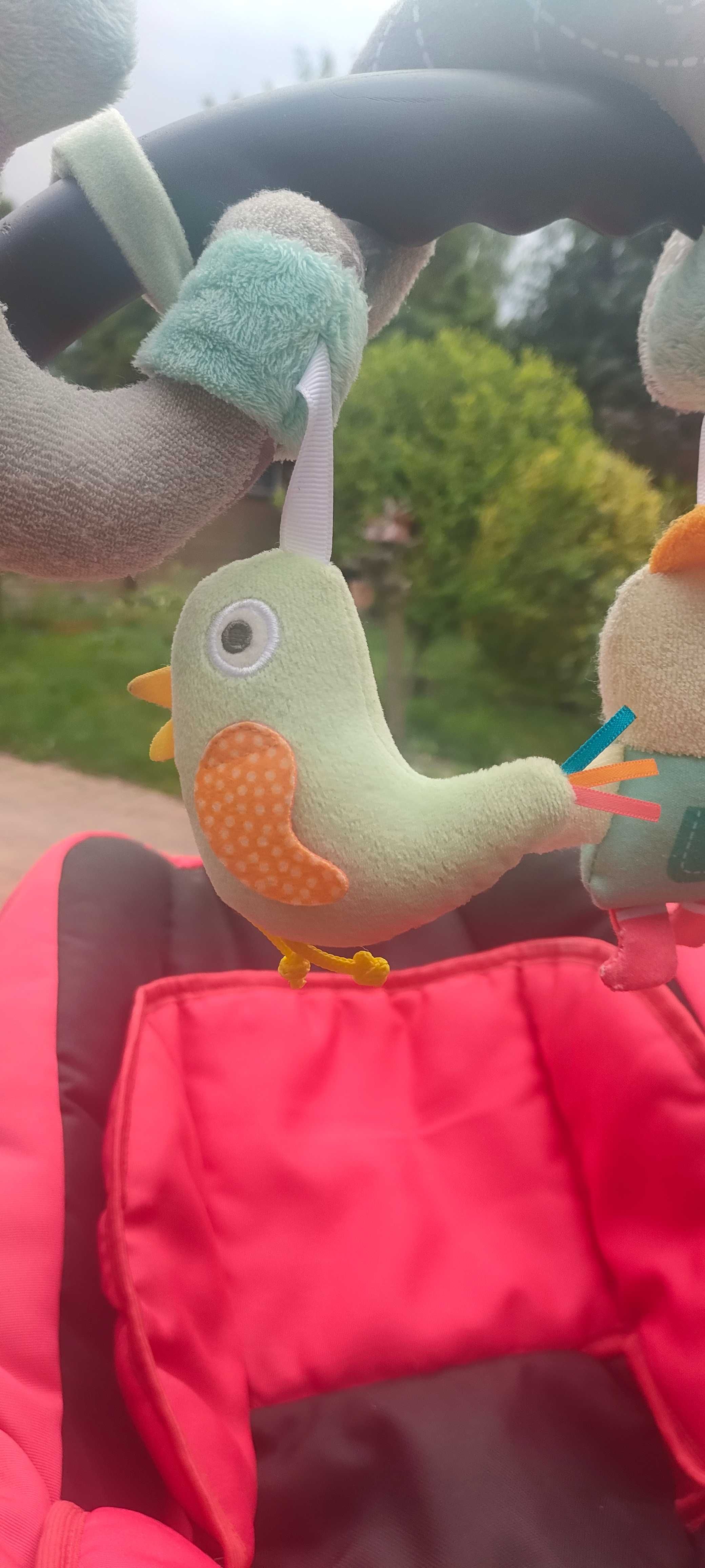 nosidełko Karwala z zawieszką Taf Toys