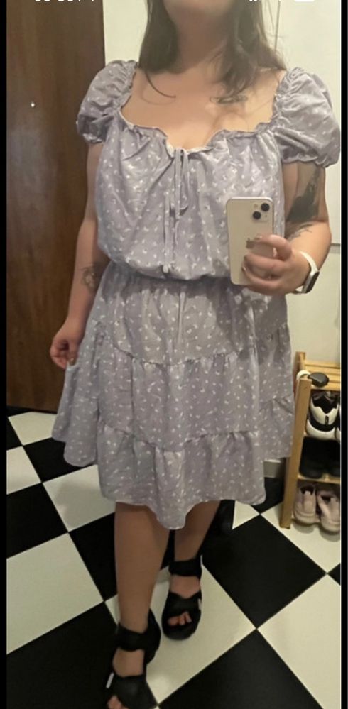 Fioletowa sukienka w kwiaty bufki rozmiar 48 20 plus size