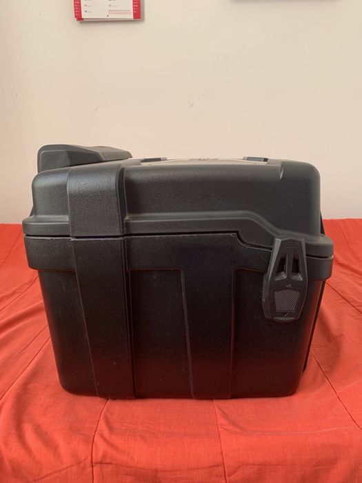 Продам центральний кофр Kappa KGR 46