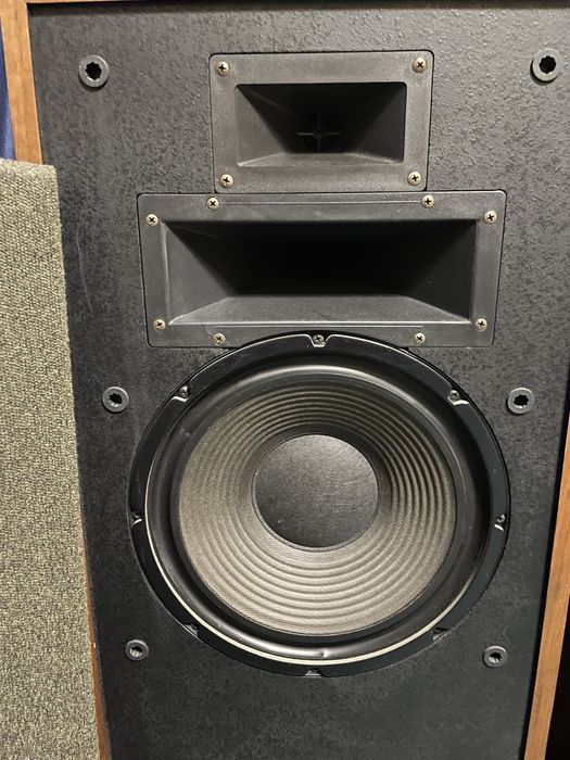 Продам акустику Klipsch Forte I