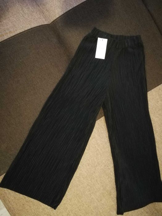 Nowe Spodnie kuloty XS PULL&BEAR