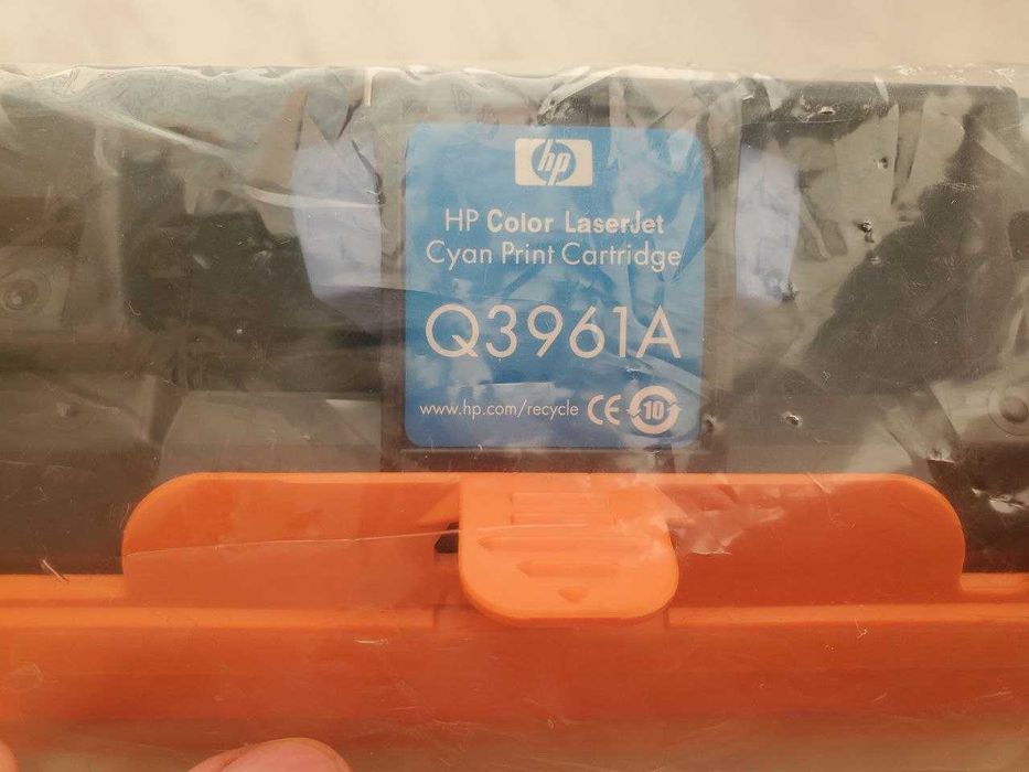 Картридж HP Q3961A синий (первопроходный)  заправленый.