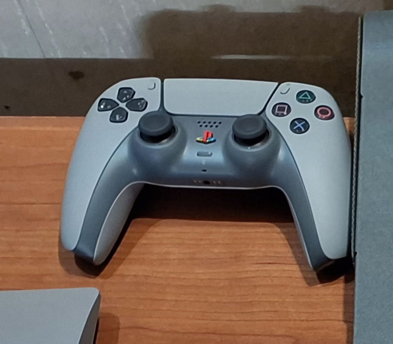 Playstation 5 Edição Especial Limitada 30º Aniversário