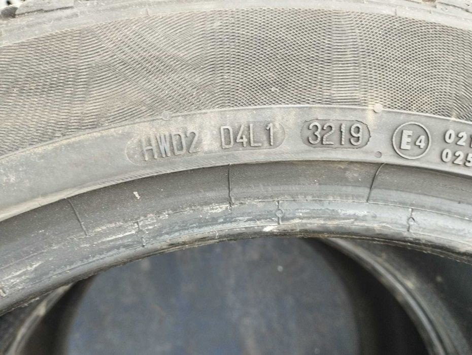 Set 245/45R19 275/40R19 Continental ContiWinterContact TS 830 P