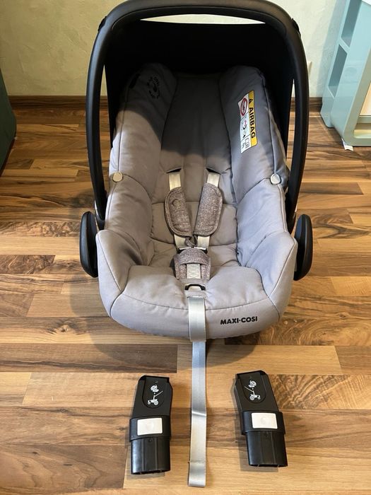 Адаптери до автолюльки Maxi Cosi і візка Joolz day 3