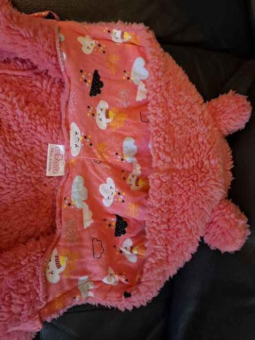 Sprzedam ciepłą bluzę dla dziewczynki marki so cute. rozmiar 74